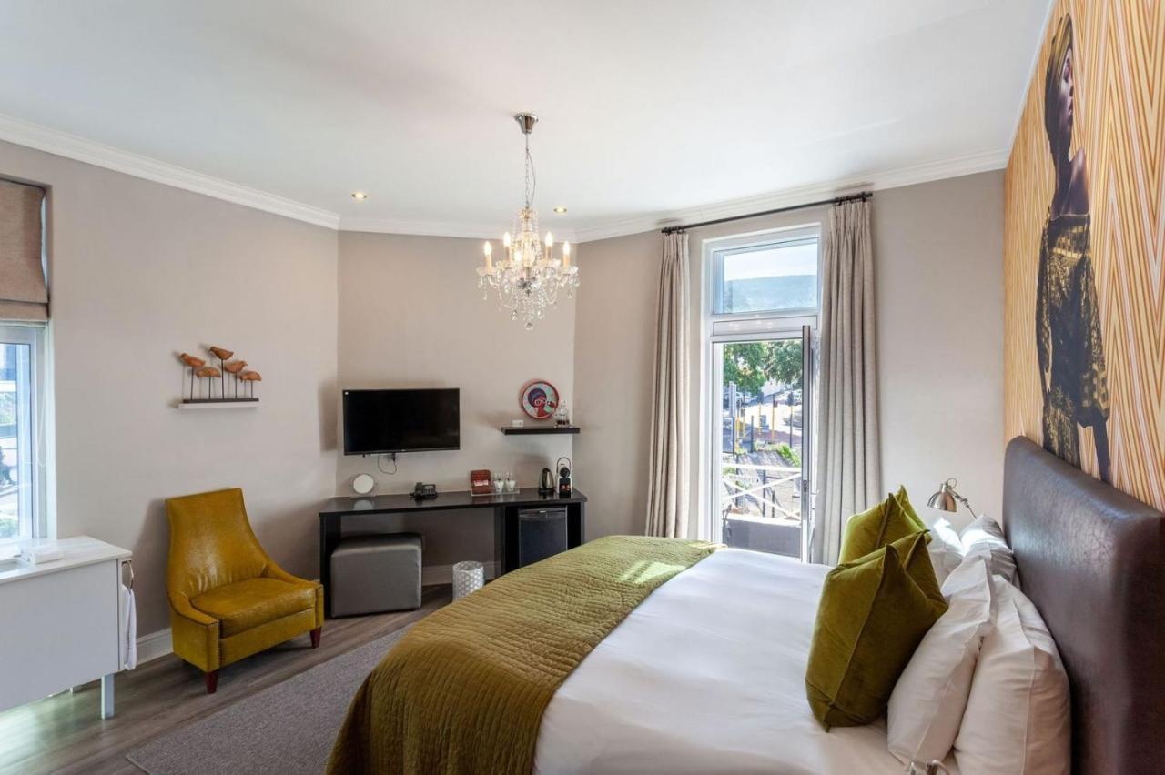 Cloud 9 Boutique And Hotel